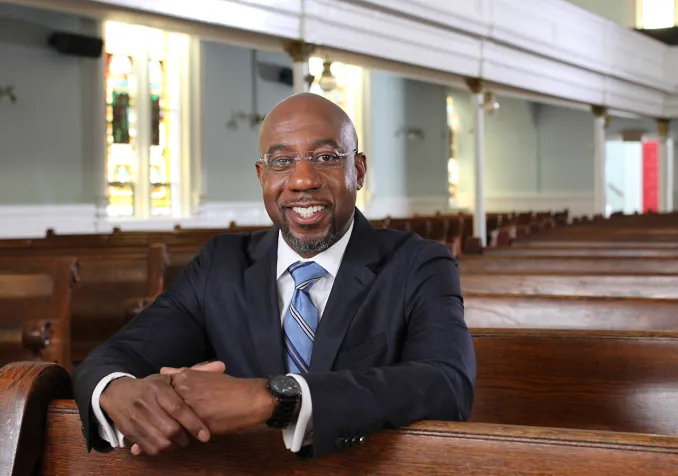 Le pasteur Raphael Warnock est candidat démocrate à la sénatoriale en Géorgie RNS