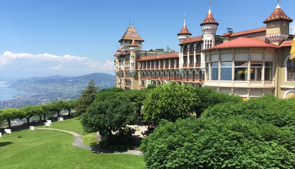 Le Palace de Caux / LV