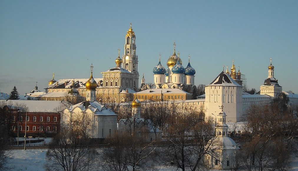 Laure de la Trinité-St-Serge à Serguiev Possad en Russie / © Wikimedia Commons / CC-BY-SA-3.0 / Grachev 