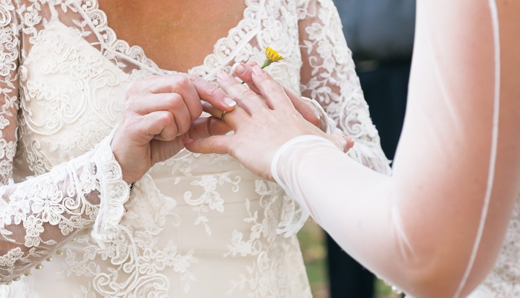 En Autriche, les couples homosexuels peuvent se marier civilement et à l&#039;Eglise réformée. / @ iStock/ Geoff Goldswain